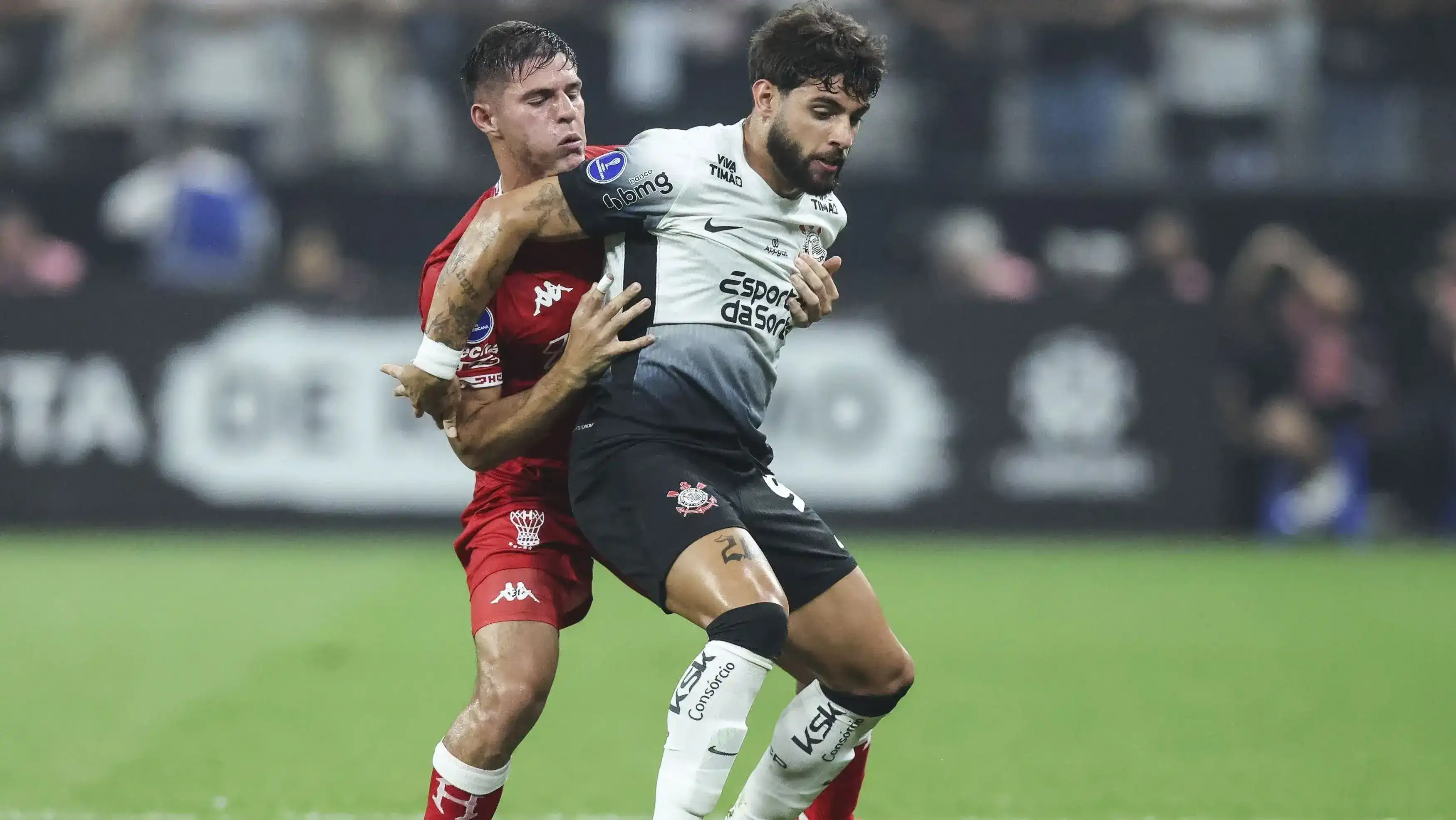 Bagaimana Peraduan Bola Sepak Berfungsi?